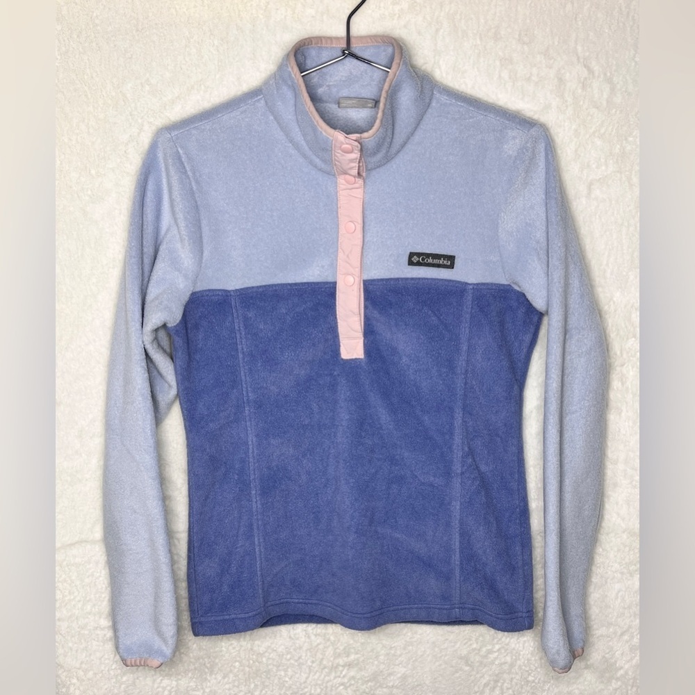 Columbia Light Blue and Pink Fleece Top